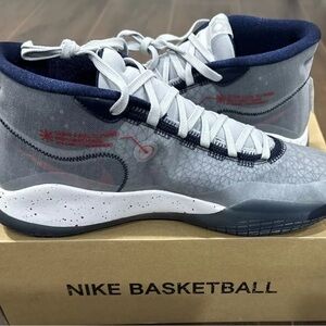 Nike KD 12 - UConn Huskies Player Exclusive PE UConn Basketball Size 13